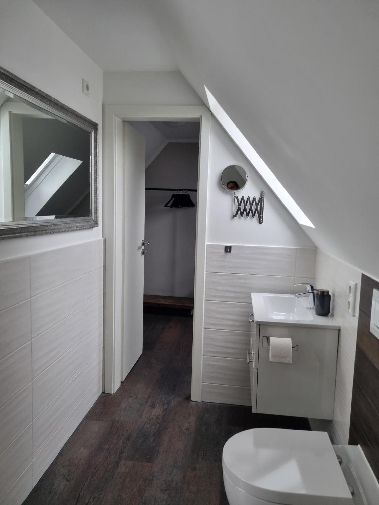 Likehome Suite Buchholz in der Nordheide Kamer foto
